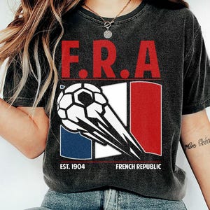 Frankreich Fußball World 2026 Shirt, Frankreich Fußball Grafik T-Shirt, Frankreich Fußball Fan Ausrüstung, Frankreich Fußball T-Shirt Bild 7