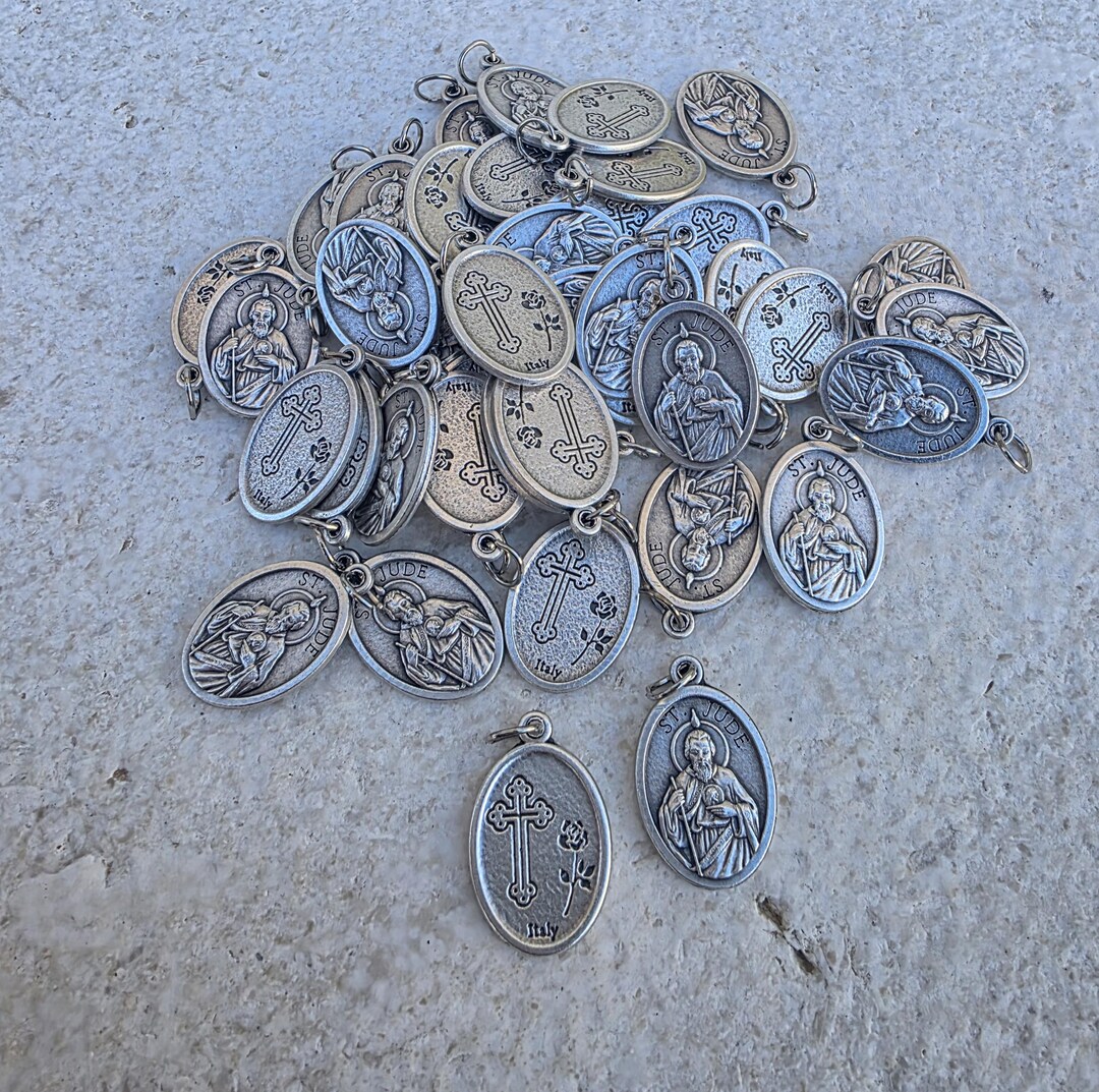 Wholesale St Jude Medals Bulk 10, 20, 50 Pcs Patron Saint of Lost ...