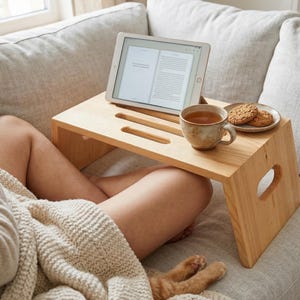 Light Wood Laptop Desk, Portable Stand for Macbook, Computer Board, Book Table