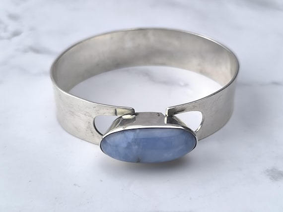 Vintage Finnish Sterling Silver Blue Chalcedony Bangle Bracelet, Hinged Opening, Artisan Mark Å EE