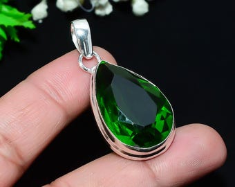Emerald Quartz 925 Sterling Silver Pendant, Emerald Quartz Gemstone Crystal Handmade Jewelry For Her