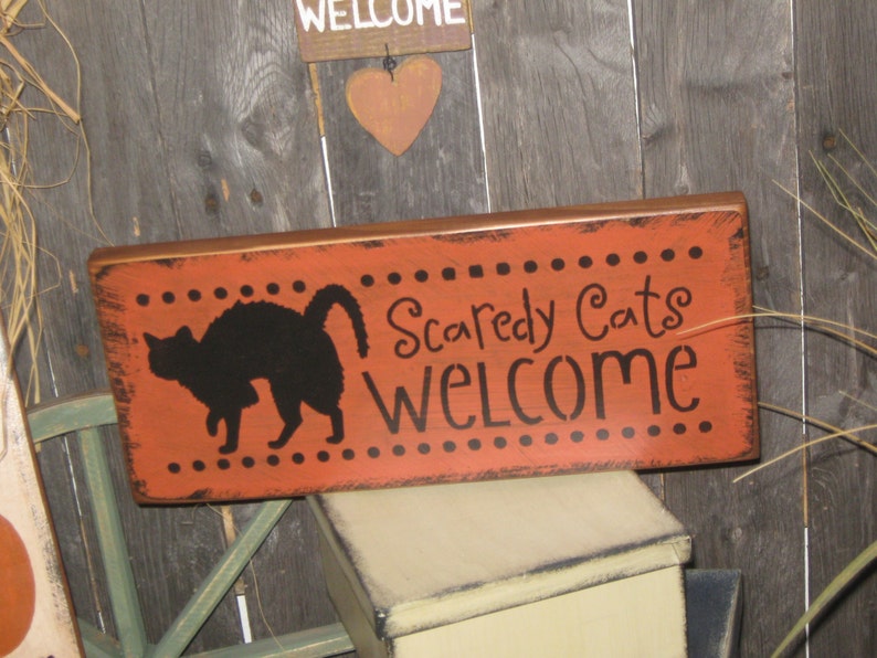 Primitive Holiday Wooden Hand Painted Spooky Halloween Salem Witch Sign Scaredy Cats Welcome Country Rustic Folkart image 3