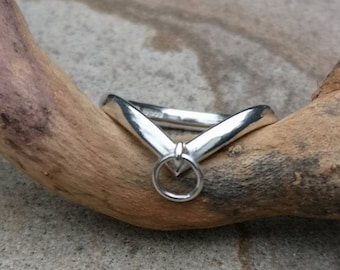 Historia de la horquilla de plata del anillo O