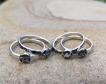 Anillos apilables paganos de plata de ley