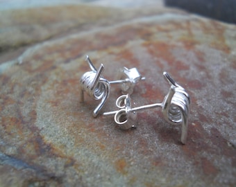 Pendientes de plata de ley con alambre de púas