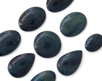 Leland Blue Cabochon: Sieber Agate Gemstone from Michigan