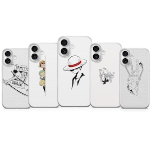 Könnte beinhalten: Fünf weiße Handyhüllen mit schwarz-weißen Grafiken im Anime-Stil. Die Designs umfassen ein Fahndungsplakat, Charakterporträts und Silhouetten. Die Hüllen sind für ein Smartphone.