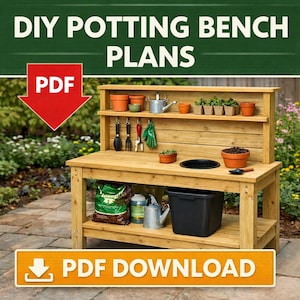 Puede incluir: Un banco de jardinería de madera con el texto "DIY Potting Bench Plans" y "PDF Download". El banco tiene un estante superior con macetas, una regadera y herramientas de jardinería. El estante inferior contiene suministros de jardinería.