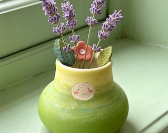 Jarrón de cerámica hecho a mano con carita sonriente, lindo jarrón de cerámica verde, decoración rústica y original, jarrón de flores esculpido a mano, jarrón de cerámica pintado