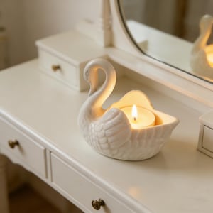 Portavelas de cisne, portavelas de cerámica con forma de cisne para velas pequeñas, decoración vintage para el hogar, portavelas romántico, plato blanco con forma de cisne, regalo para despedida de soltera