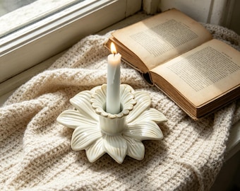 Flower Candle Holder, Lotus Candlestick, Vintage Floral Candle Stand, Romantic Table Centerpiece, Wedding Table Decor, Taper Candle Holder