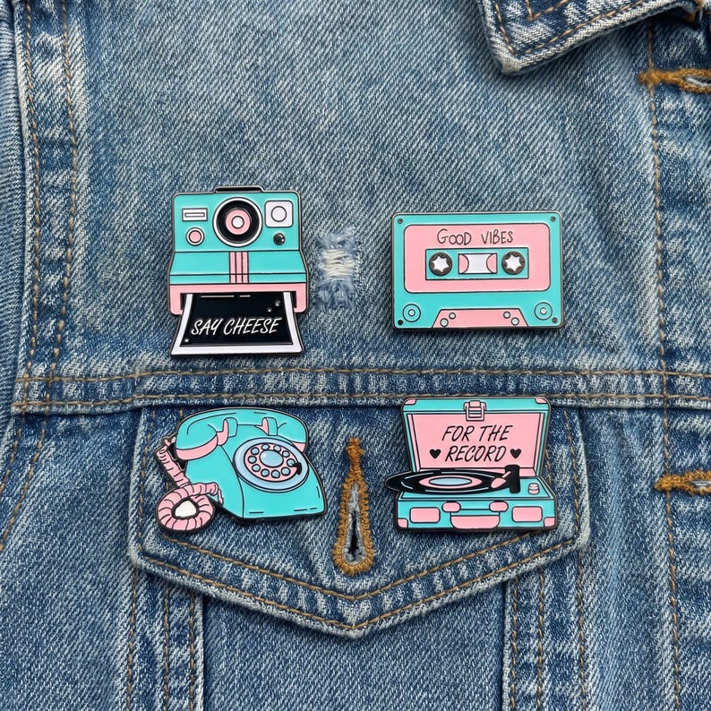 Tele Pin Set Retro Enamel Pin Set, Vintage Camera Cassette Tape Rotary Phone Record ...