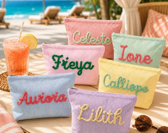 Aangepaste Seersucker make-uptas vakantie reistasje, gepersonaliseerde chenille-naam toilettas, zomer strandtas organisator cadeau