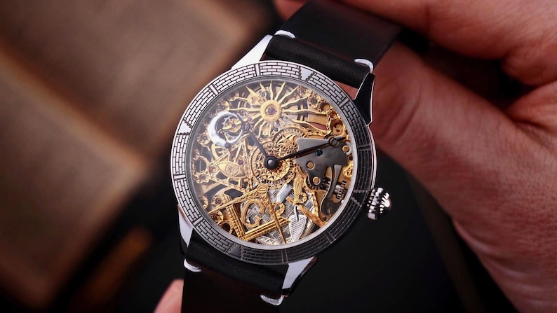 Skeleton watch in hands