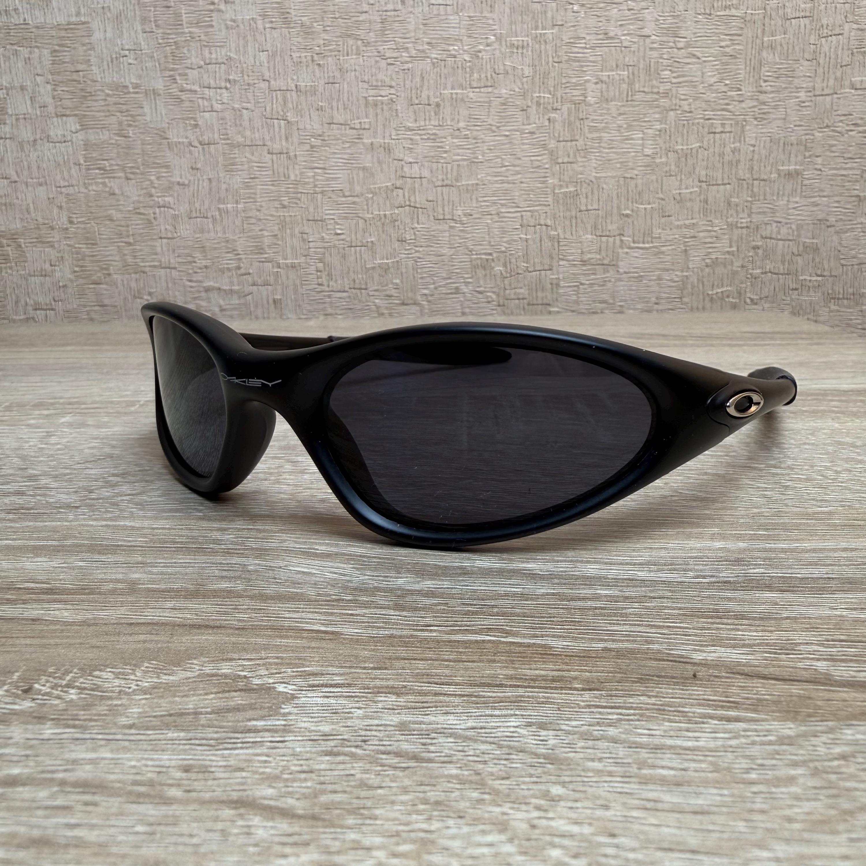 Oakley Minute - Etsy
