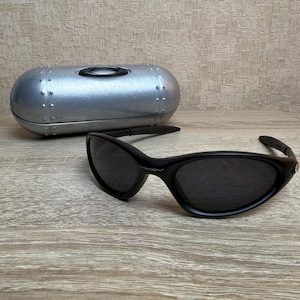 Oakley Sunglasses Y2k - Etsy