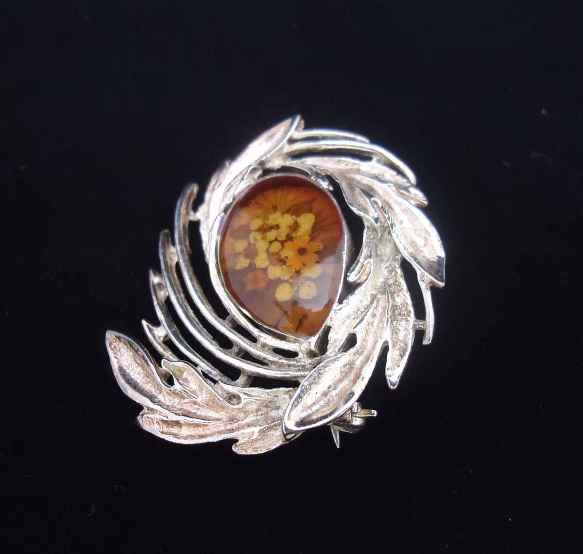 Brooch Matte Silver and White Enamel Rancho Tree - Rancho main image 0