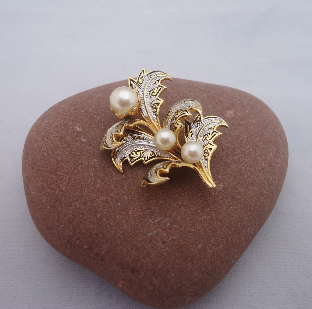 Damascene Brooch, Spanish Damascene Brooch/pin, Damascene Brooch With