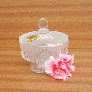 Vintage Bleikristall-Schmuckkästchen mit Füßen, Satin-Kristall-Schmuckkästchen, Made in Italy, UK Seller