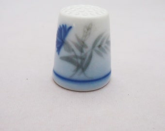 Vintage Thimble made in Denmark, Porcelain Thimble