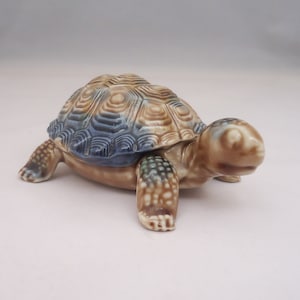 Wade Porcelain Trinket Box Turtle, Wade Tortoise Trinket Box, Made in England