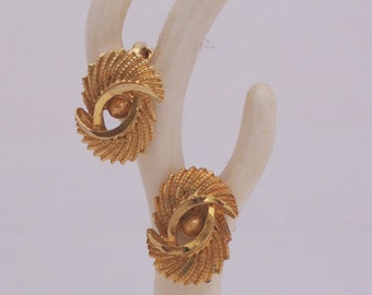 Orecchini a clip color oro vintage, venditore nel Regno Unito