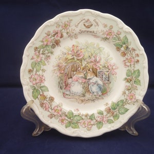 Brambly Hedge Summer Plate by Royal Doulton,  Jill Barklem Illustration Plate