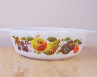 Vintage Pyrex JAJ Casserole Dish, Kent Orchard disign, 1960s, 1970s, England