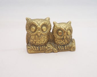 Vintage Brass Owls Figurine, Brass Mother and Baby Owl on  Log