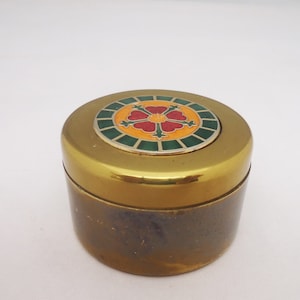 SH Solid Brass Made in England Trinket Box, Solid Brass Pill Box with Lid, Flower Design