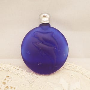 Vintage Kobalt Blaue Glas Parfüm Flasche mit Delfinen