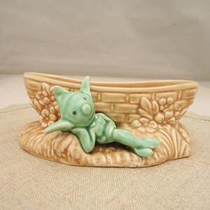 Vase Sylvac Lucky Pixie Posy, Petite décoration Sylvac Pixie n° 2276, Plat Sylvac Pixie, Pot de fleurs Sylvac Elf