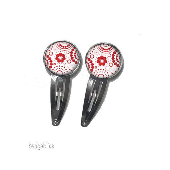 Red and white snap hairclip Il_570xn