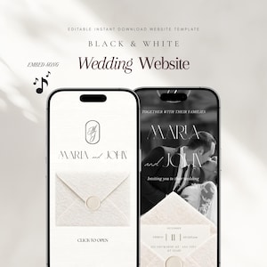 Op de afbeelding: Twee smartphones met een bewerkbare trouwwebsite-sjabloon. De schermen tonen de tekst "BLACK & WHITE Wedding Website", "MARIA and JOHN" en "EMBED SONG" met een muzieknoot-icoon. De interface bevat een afbeelding van een envelop.