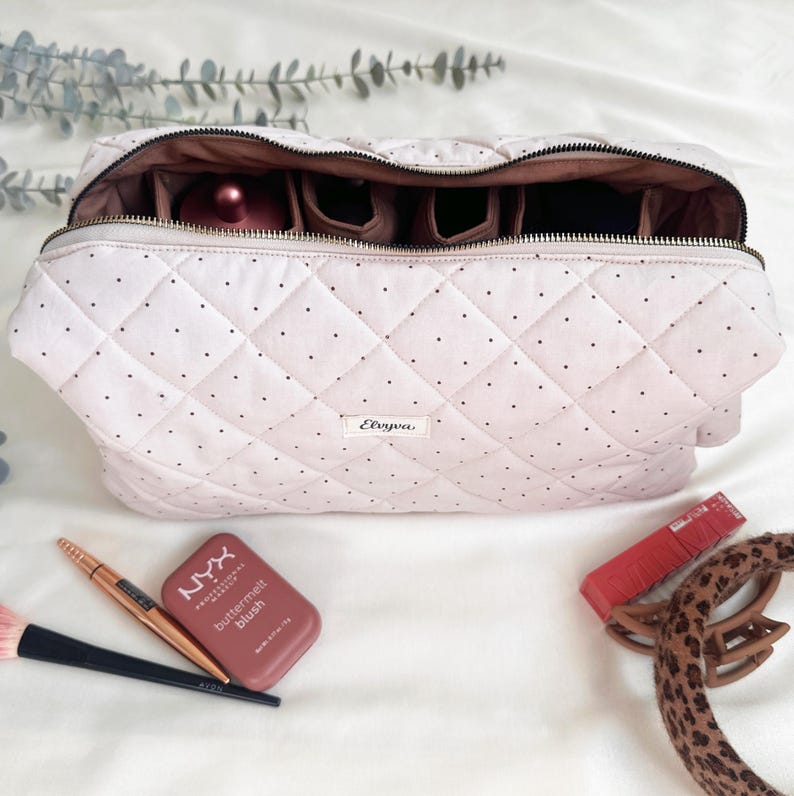 Beauty case trapuntato a pois – Organizer multitasche per cosmetici e strumenti per capelli immagine 2