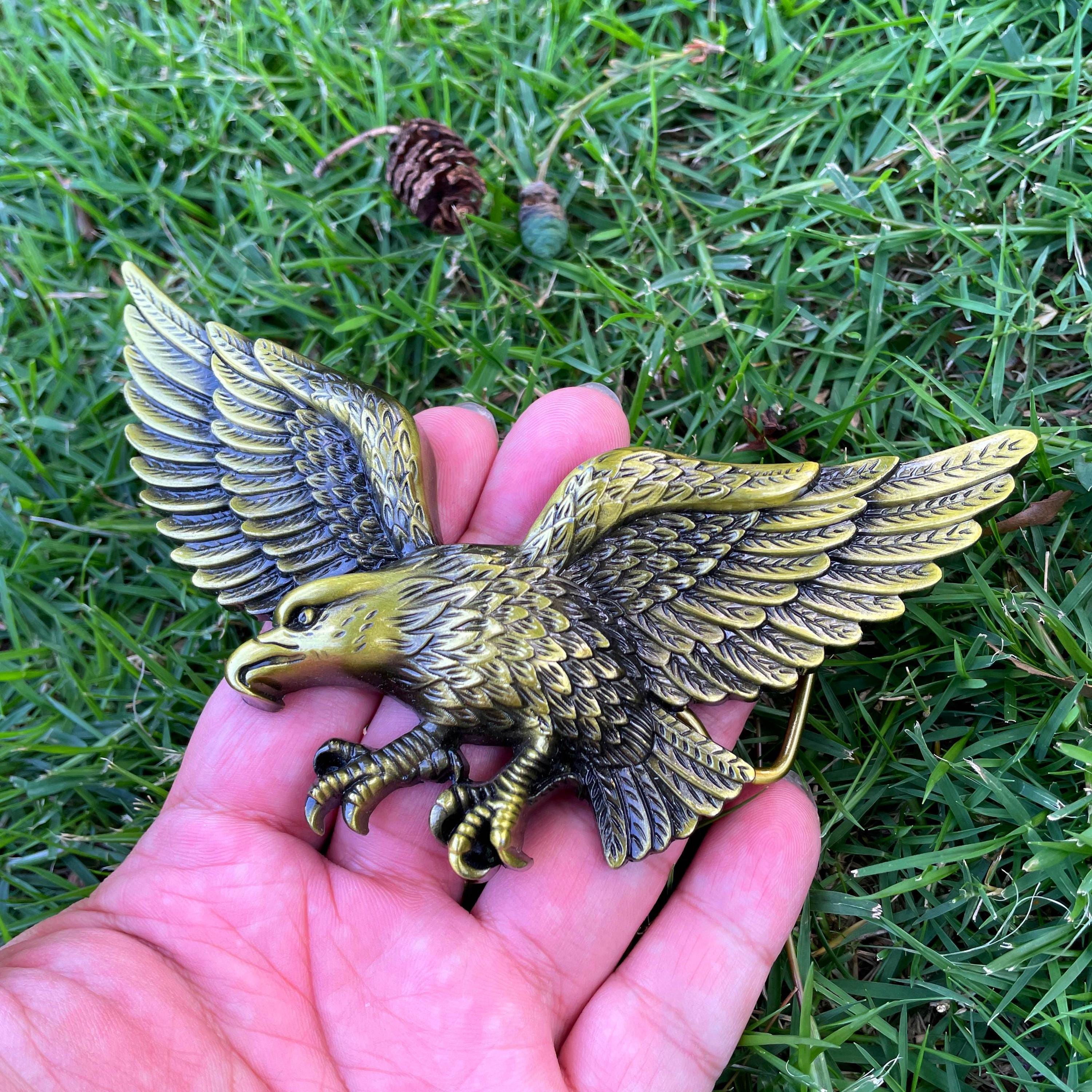 Vintage belt buckle oversized brass bird Mexican display picture 2