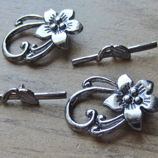 Toggle Clasp Peach Flower Gunmetal Finding 30mm x 20mm Qty 2