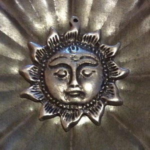 Mykonos Greek Casting Sun Pendant 55mm x 51mm BALI SUNRISE Pewter Qty 1