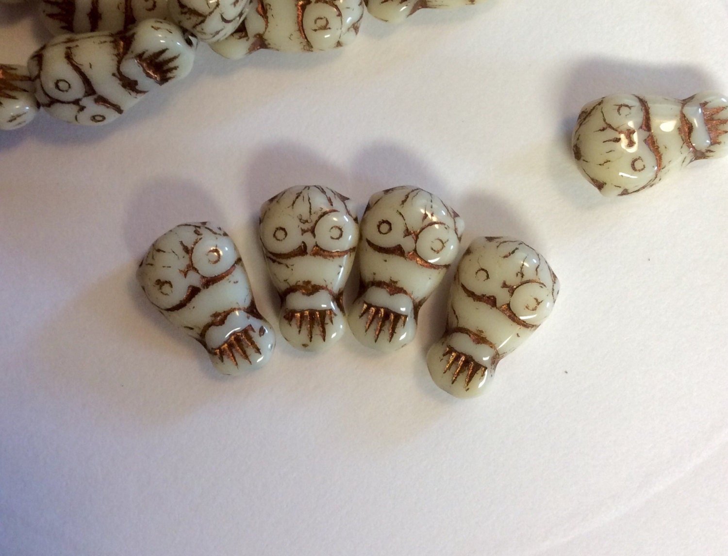 Czech Glass Owl Bead Bronzed Ivory 18 mm x 11 mm QTY 4