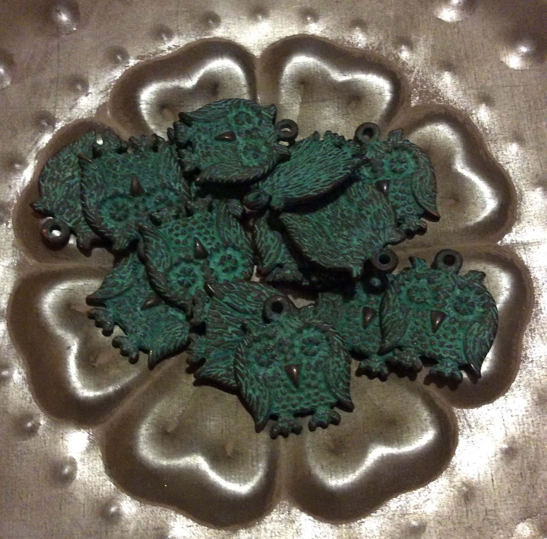 Greek Mykonos Owl Pendant Green Patina 25mm Qty 1