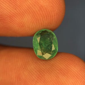 1.58 Ct Natural Chitral Emerald, Pakistan, Faceted Green Gemstone (8.5x7x4.5mm) image 2