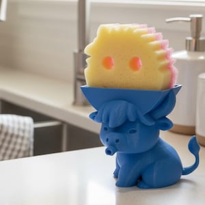 Highland Cow Scrub Daddy Holder, PETG Kitchen Sponge Caddy