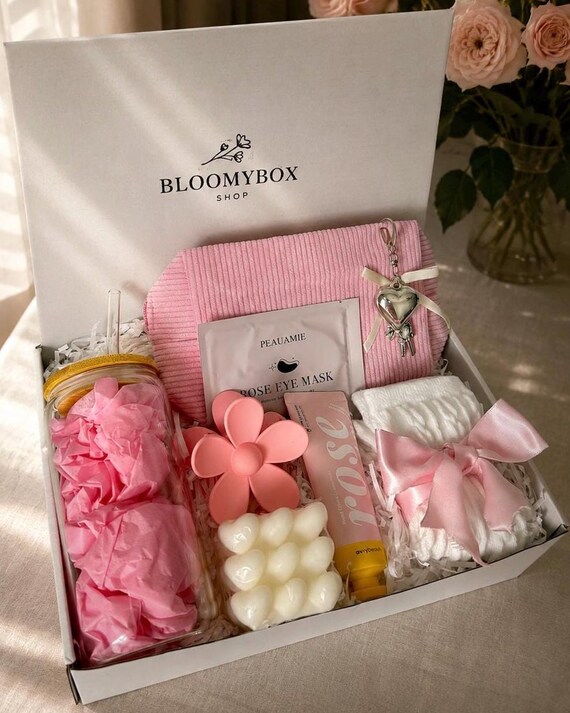 Pink Self Care Gift Box for Women, Cute Spa Basket, Birthday Gift for Girlfriend, Cozy Care Package
