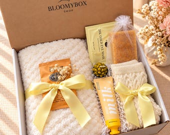Thank You Gift Box for Her, Appreciation Gift Basket, Cozy Blanket Gift Set, Self Care Gift for Women, Thinking of You Gift