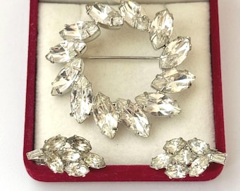 Vintage Mid-Century Rhinestone Jewelry Set | Sparkling Marquise Wreath Brooch & Matching Clip-On Earrings