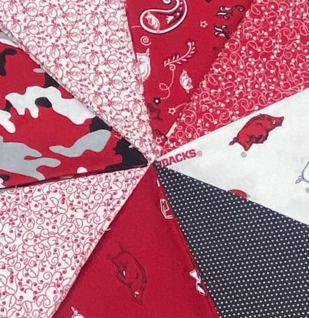 Arkansas Razorback 8 Piece Fat Quarter Bundle - Licensed Razorback ...