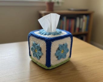 Granny Bloom Tissue Box Cover