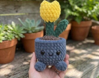 Tulip in Pot Crochet Pattern, Kawaii Amigurumi Flower, Smiling Plush Toy (PDF)