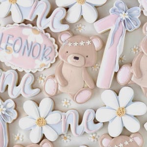 Small SET 3 shape - Teddy Bear First Birthday Cookie Cutter Set STL – Bear Number One Name Plaque – Baby Girl Birthday Cookie Cutter Bundle