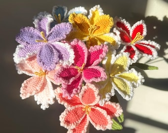 Crochet Parrot Tulip, Yarn Tulip Flower, Soft Floral Bouquet Decor, Mother's Day gift